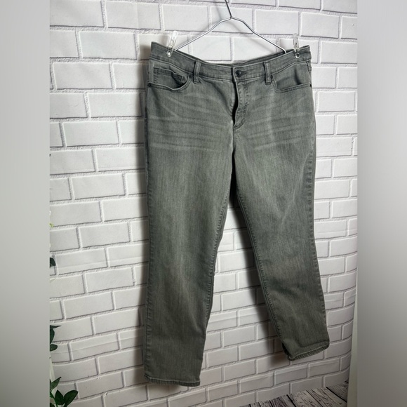 LANDS END mid rise straight jean/gray size 14P - Picture 1 of 9